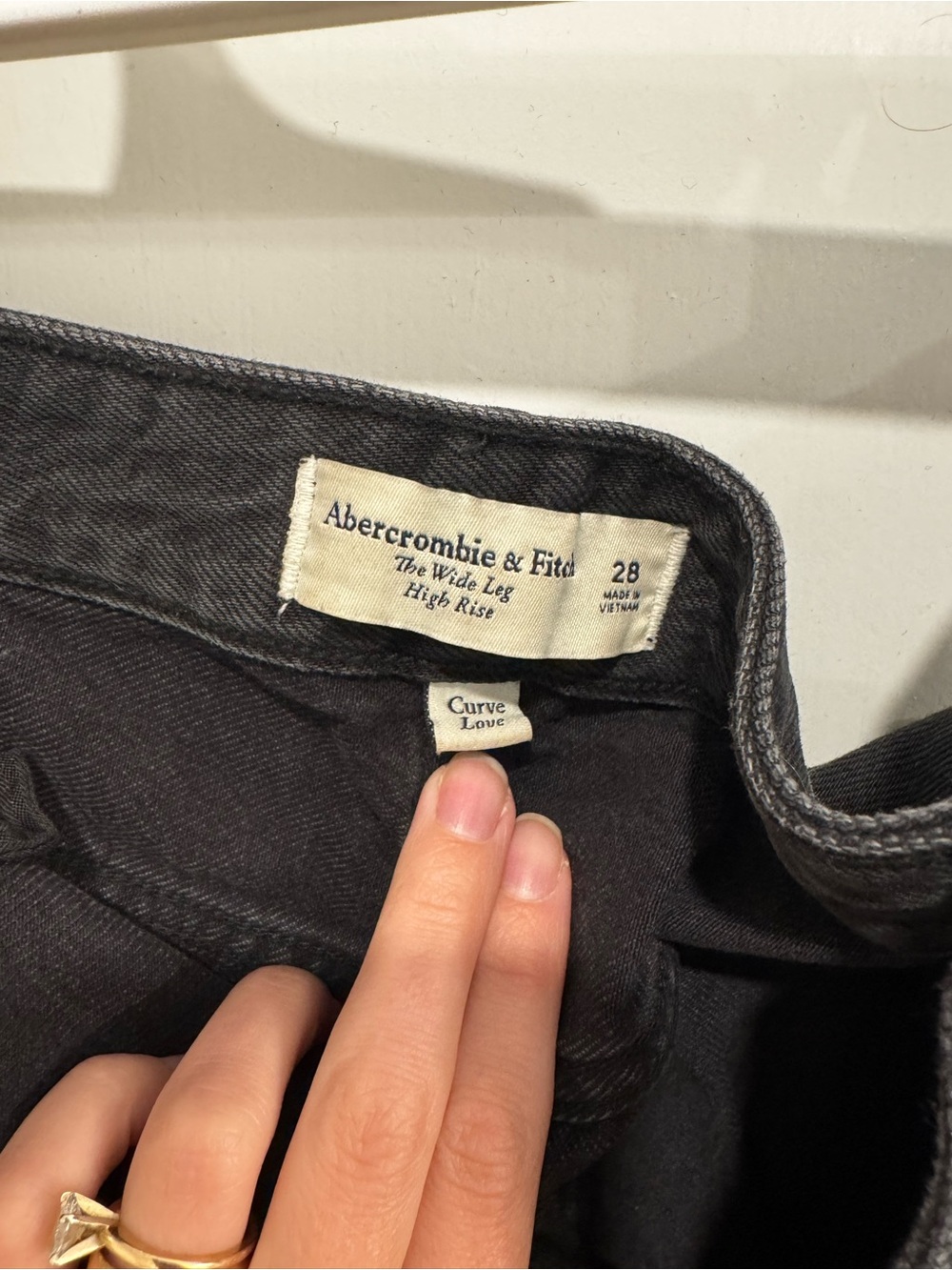 Abercrombie and Fitch The Wide Leg High Rise Jean